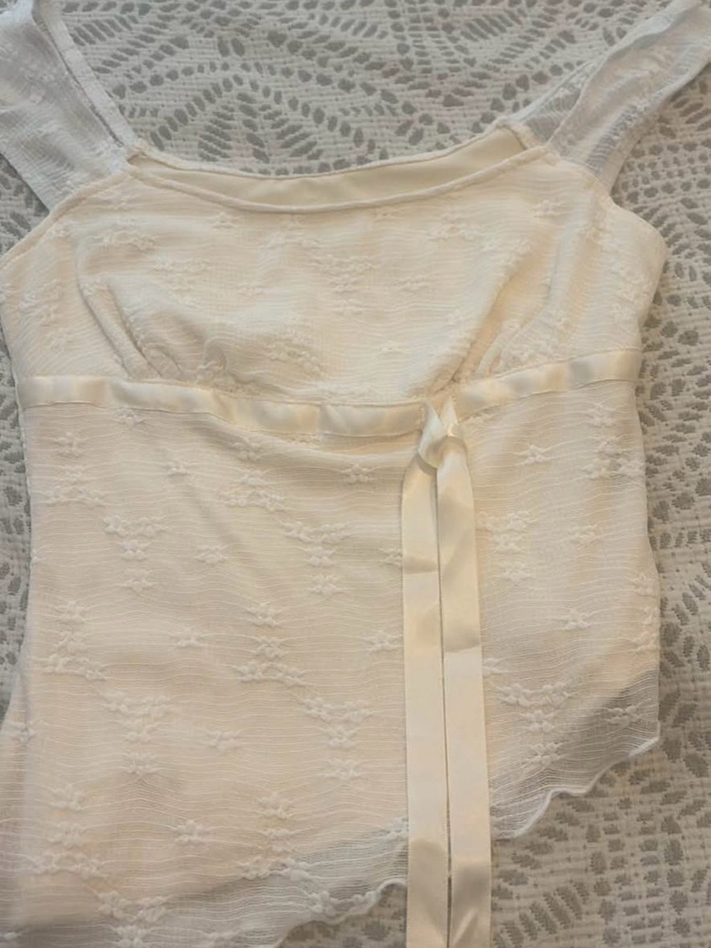 Women’s Ivory Lace Ribbon-Detail Tank Top